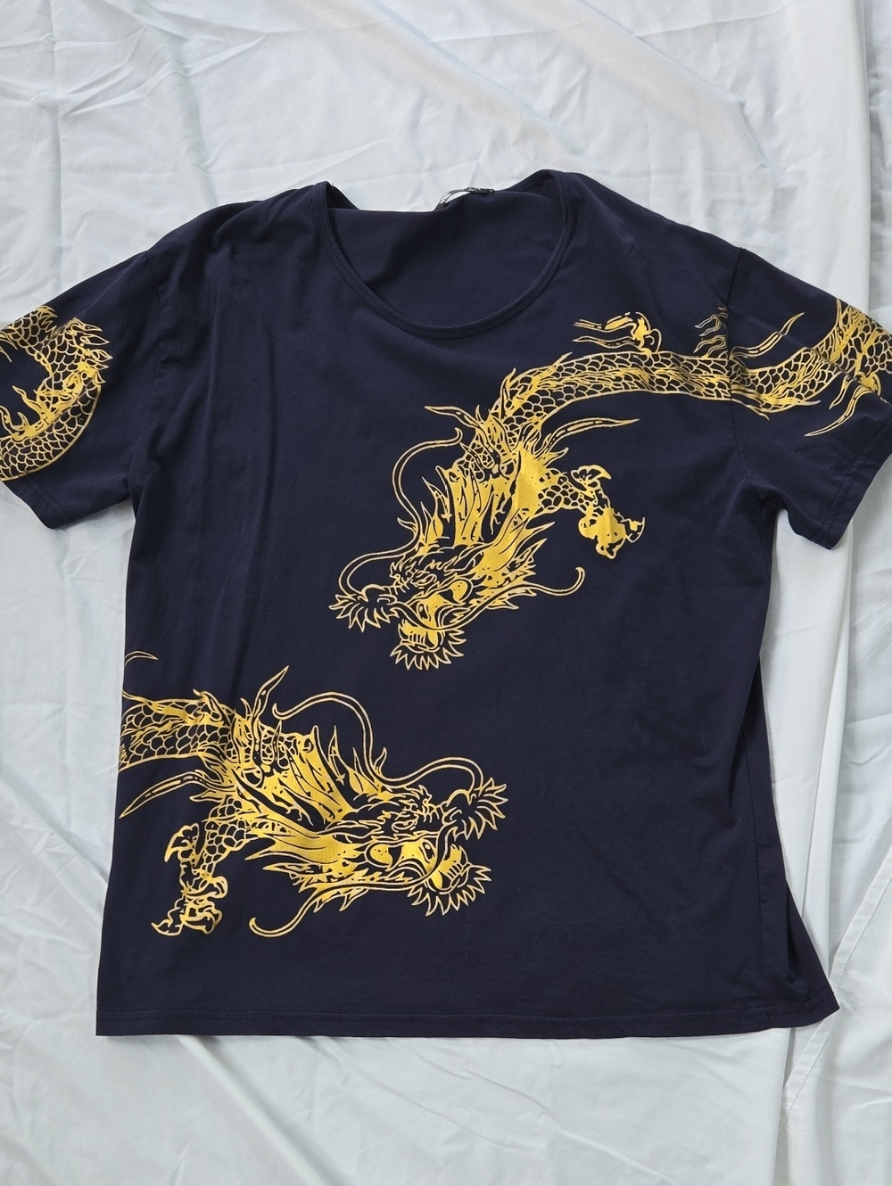 Men's Unisex Tshirt Navy Blue 2 Gold Dragons On Front And A Bit On Back Size M. - Picture 4 of 11